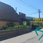 Pre 5-6 Osob, Privatne Parkovanie A Terasa Hotel apartamentowy 3*