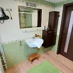 Pre 5-6 Osob, Privatne Parkovanie A Terasa Lägenhetshotell 3*