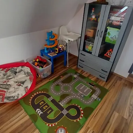 Pre 5-6 Osôb, Privatne Parkovanie A Terasa Aparthotel