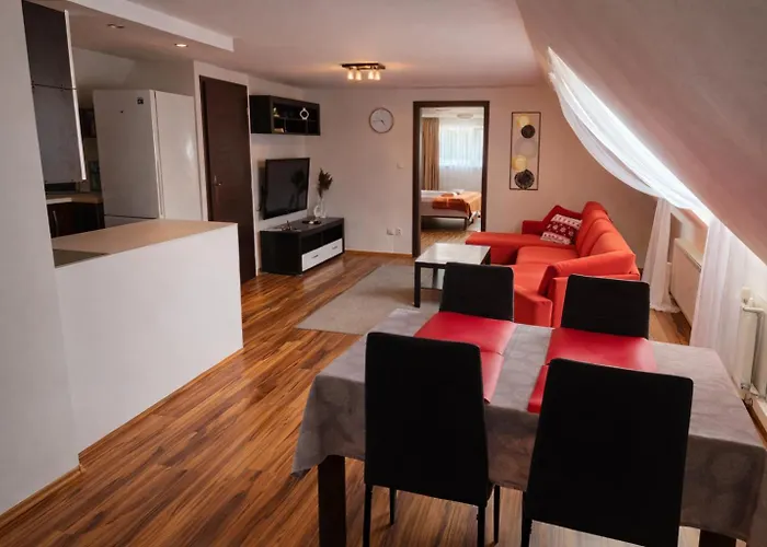 Apart Otel Pre 5-6 Osob, Privatne Parkovanie A Terasa